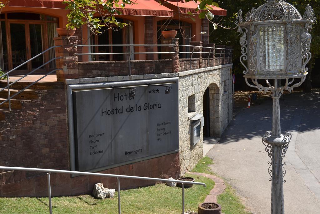 Hostal De La Gloria Виладрау Экстерьер фото