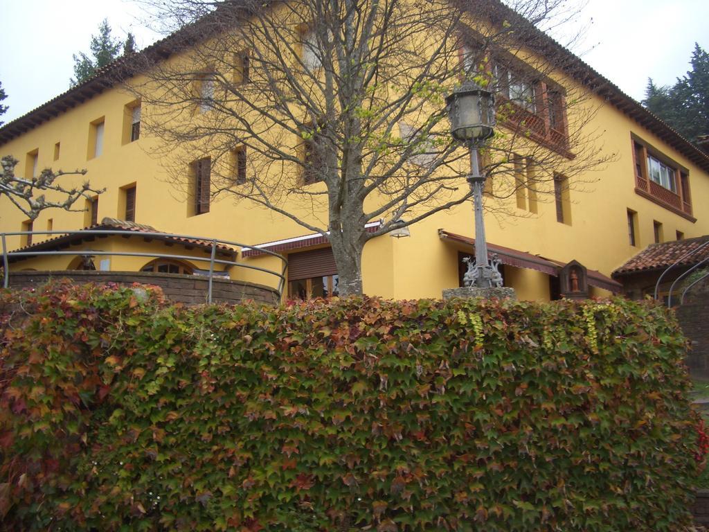 Hostal De La Gloria Виладрау Экстерьер фото