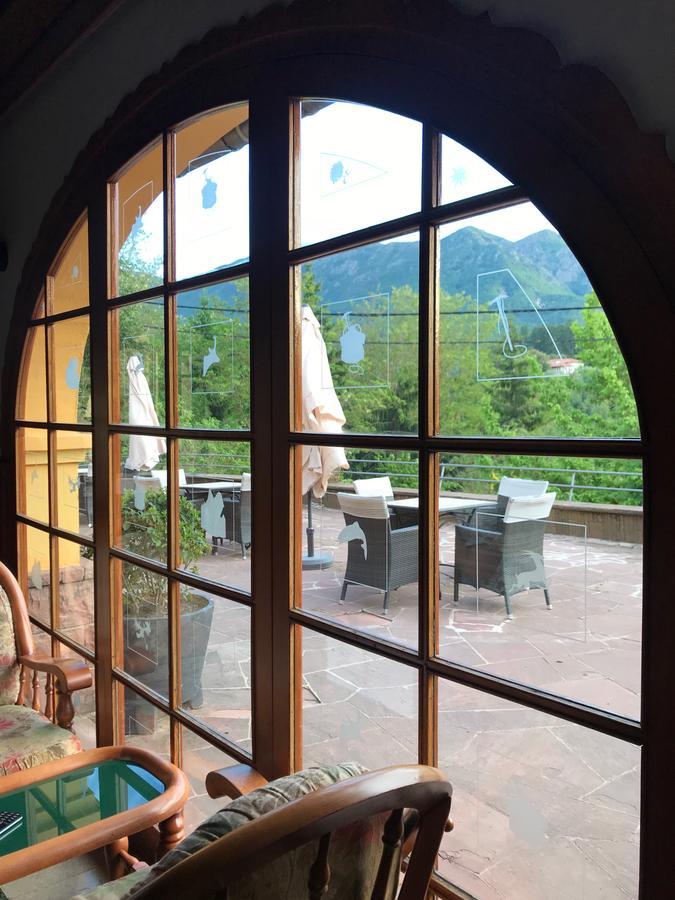 Hostal De La Gloria Виладрау Экстерьер фото